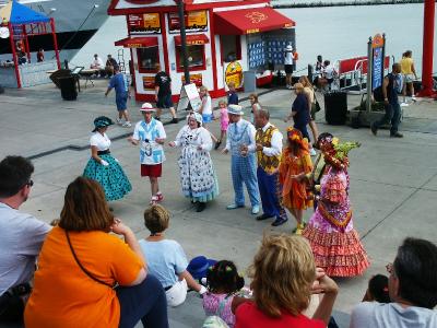 Navy Pier entertainers