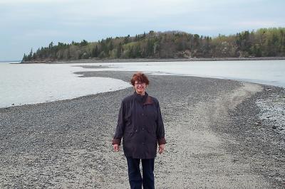 This is in Bar Harbor.  At low tide the bar is visable allowing crossing to Bar Island.  This last for about 3 hours until high tide overtakes the bar not allowing crossing.