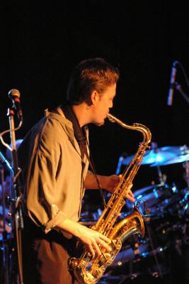 Music Aid NW Concert 036.jpg