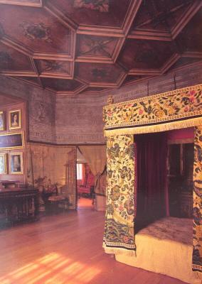 Postcard - Palace of Holyroodhouse, Mary Queen of Scots Bed Chamber, Looking into the Supper Room