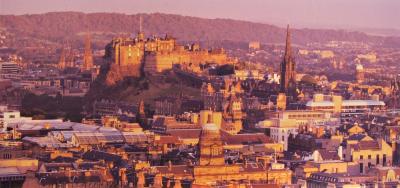Pic of a Postcard - Edinburgh