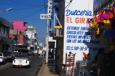 u38/sphomphanh/medium/24740544.IMG02717pinatas.jpg