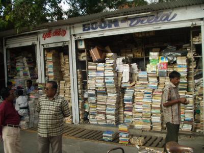 Lots of bookstores in Chennai