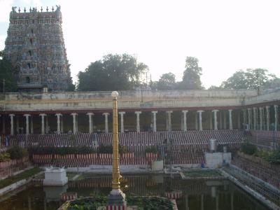 Bathing pool with tower