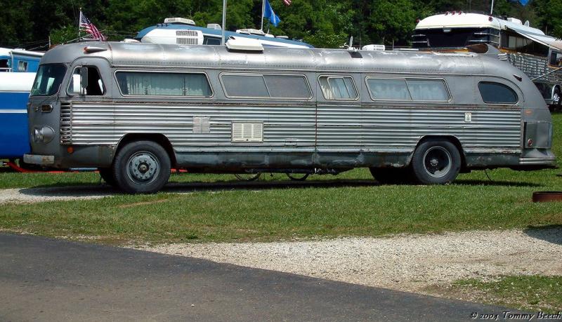 Flxible Bus