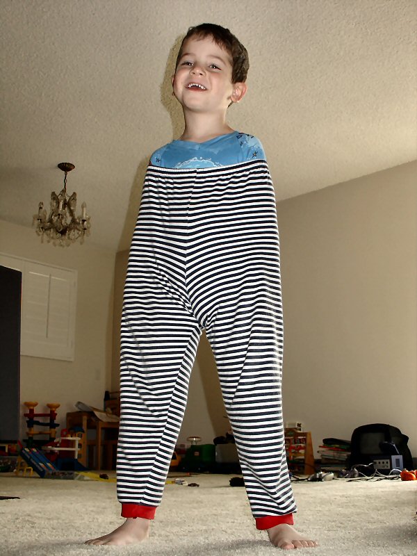 <B>My 4 year-old Giant</B><BR>*<FONT size=2>by Ori Chen-Zion</FONT>