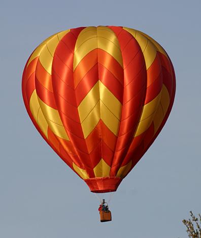 Big red balloon