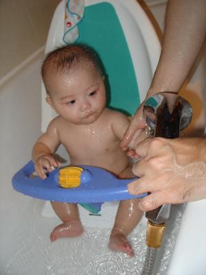 Bathing Chair (30-7-2004)