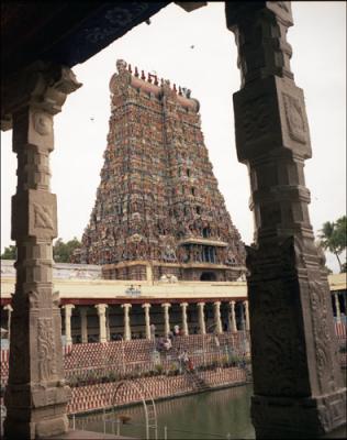 Madurai gopuram.jpg