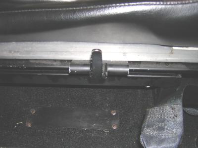 914-6 GT Seat Rails - Dunkel Feb012004 002