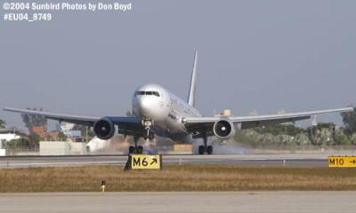Lufthansa B767-329ER D-ABUV Star  Alliance landing on runway 27-R at Miami International Airport aviation stock photo