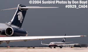 Aeromexico MD-82 EI-BTY and B737-752 XA-EAM aviation airline stock photo #0929