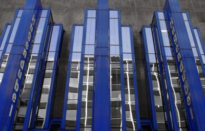 3 FEB 2004