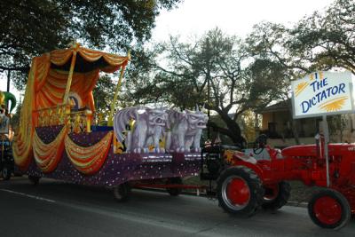 Le Krewe D'eat Parade Line Up