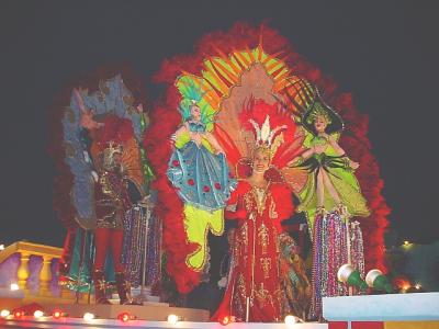 AqMaidDukeFloat1.jpg