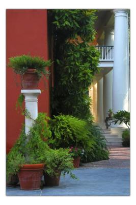 Houmas House Side View