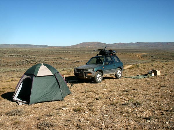 Camping near Fossil Butte