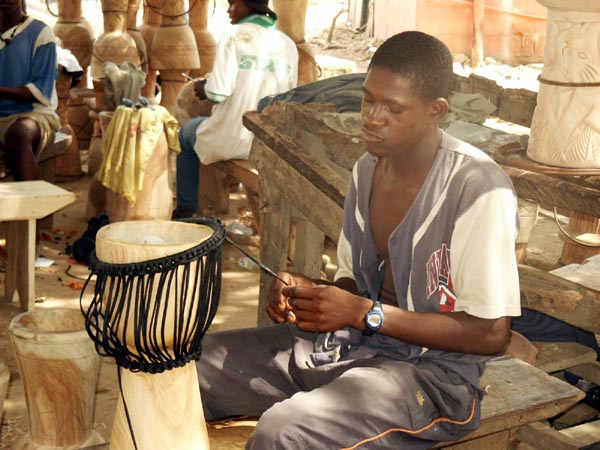 Drum making, Centre for National Culture