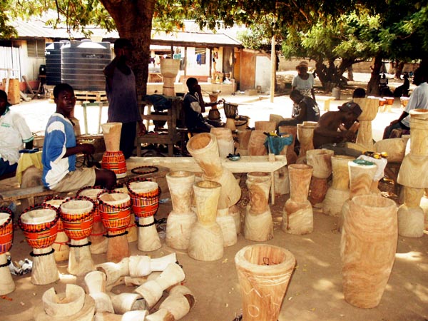 Drum making, Centre for National Culture