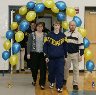 Mike Anderson and Parents.jpg