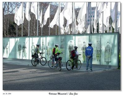 u39/bryan_murahashi/medium/25486555.DSCN3744_VeteransMemorial_WP.jpg