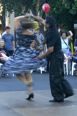 9-17-04Salsa DancersFarmer's Market