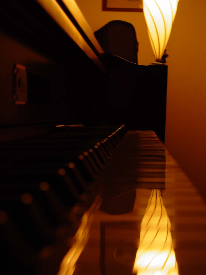 August 11, 2004<br><font size=2>Music of the Night</font><br>Day 97