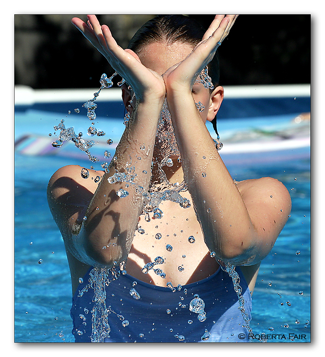 <b>9th Place</b><br><i>Splash<br>by Roberta</i>
