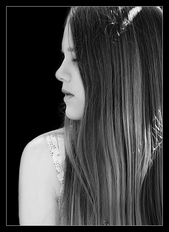 <b>Head & Shoulder*</b><br><i>by Olaf.dk</i>
