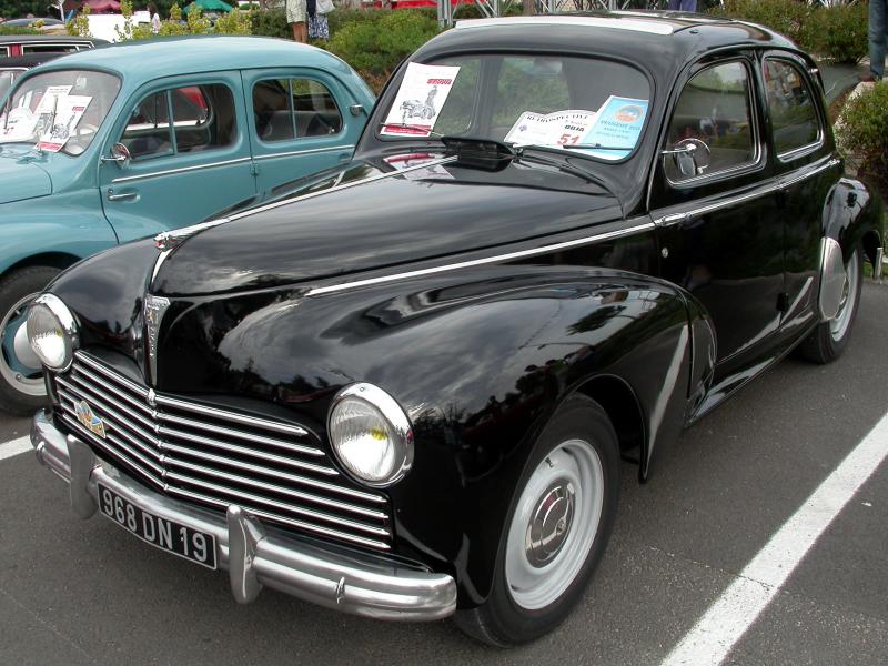 Exposition de voitures de collection - Old cars exhibition
