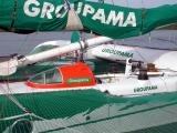 Vue du trimaran Groupama  quai