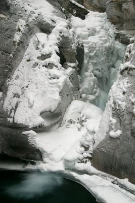 Banff-LowerFalls-JohnstonCanyon2w.jpg