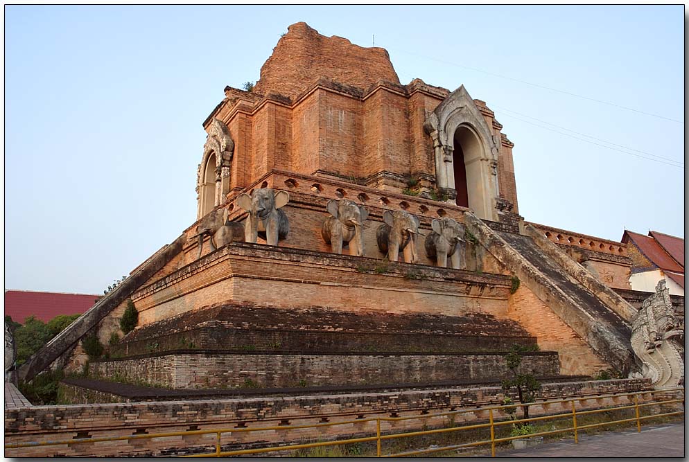 Wat Chedi Luang, Chiang Mai