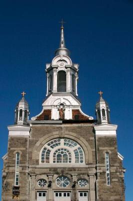 u39/geminigeo/medium/39425858.10D0310035471StSauveurchurch.jpg