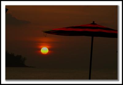 CRW_9759-F-umbrella-sunset.jpg