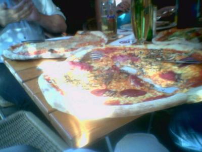 Pizza_nuernberg.jpg