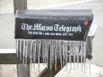 Ice Storm Hits Middle Georgia on Friday, Jan 28, 2005