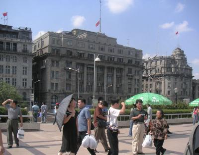 Chinese tourists on the Bund