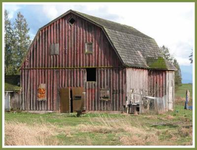Another fine old barn.