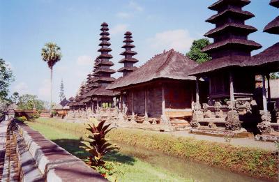 Pura Taman Ayun, Bali