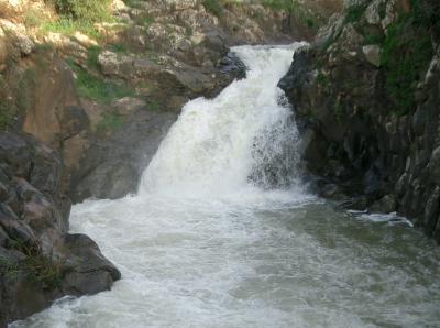 Upper_Saar_waterfall.jpg