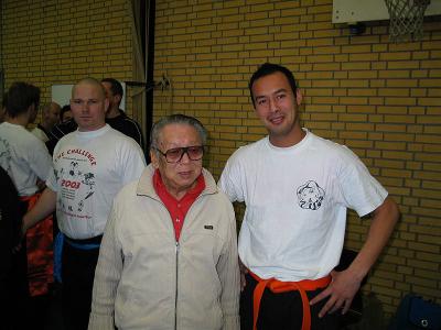 u39/mauasam/medium/25744786.WangMaurice.jpg
