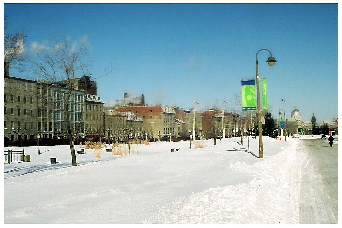A cold day in the Old Montreal