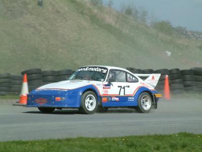 Porsche 3.jpg
