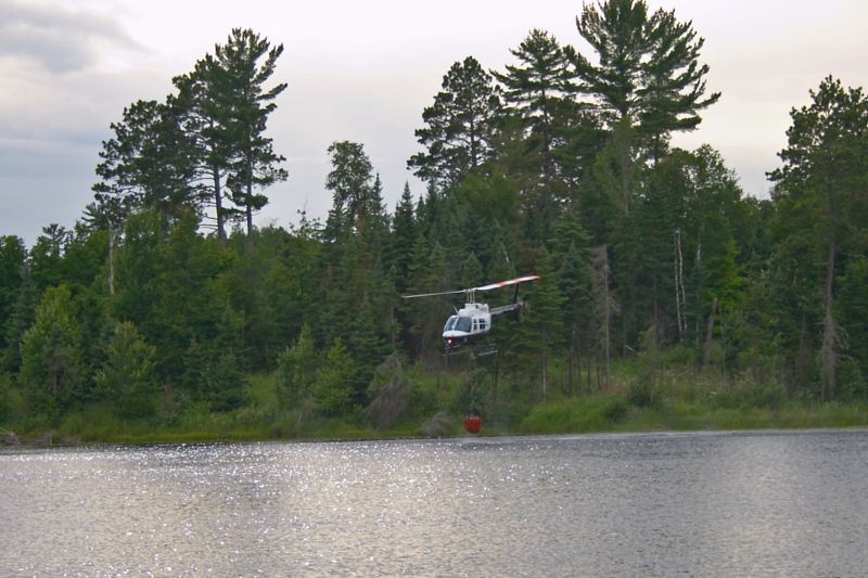 {Q-E}T3895 Chopper Scoops Water.jpg