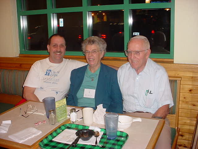 Sweet Tomatos <br>Phoenix 2004<br> Jeff, Mable and King