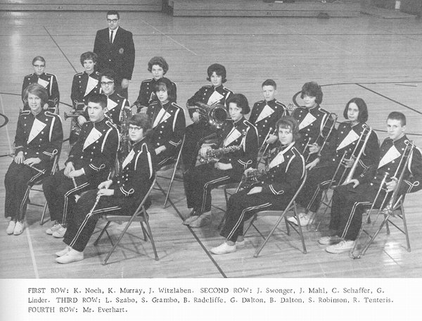 Band-right side0004.jpg