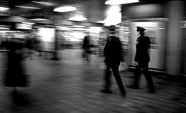 Security in shopping mall Hoog Catherijne - Utrecht