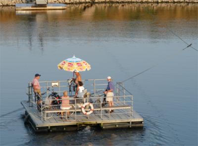 het fiets- en voetveer van Geulle aan de Maas naar Uikhoven ( B )