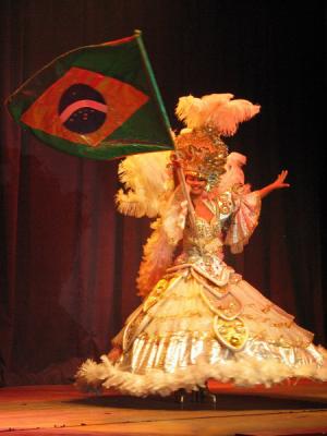 Spectacle Br‚silien9, Mangano.jpg